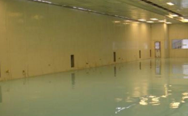 巩留自流平环氧地坪中涂